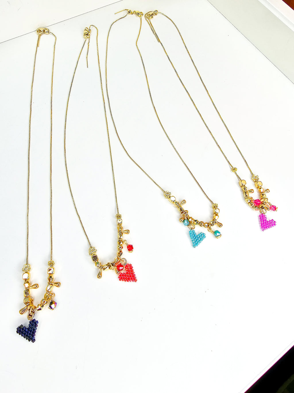 minimalist heart necklace